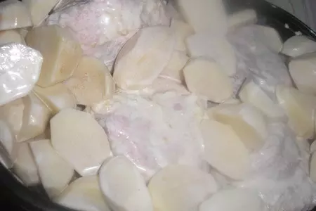 Индюшиные хвосты запеченные с картофелем: шаг 2