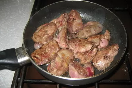 Куриная печенка ну очень вкусная: шаг 1