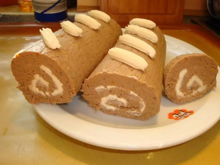 Рулет с сыром из куриной печени: шаг 5