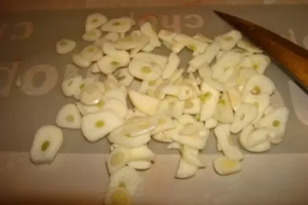 Винная курочка в чесночной карамели: шаг 2