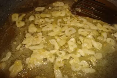 Винная курочка в чесночной карамели: шаг 3
