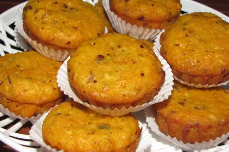Морковные кексы с орехами.: шаг 4