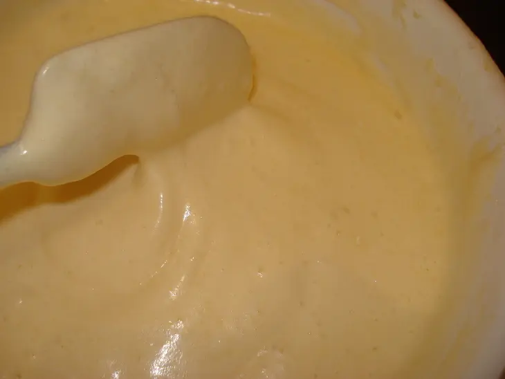 Шоколадный рулет с лимонным кремом: шаг 3