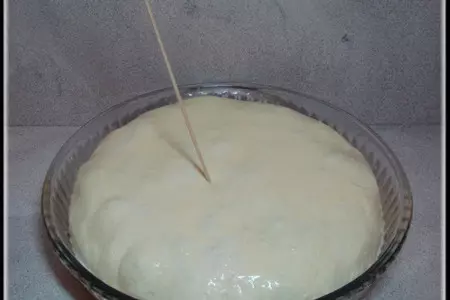 Пирог из слоеного теста с курицей, шампиньонами и опятами в сырно-сливочном соусе.: шаг 26