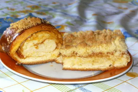 Пирог с посыпкой: шаг 2