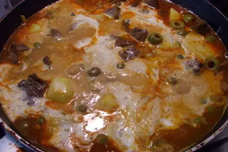Говядина тушеная с оливками и картофелем (кажется по мароккански...): шаг 7