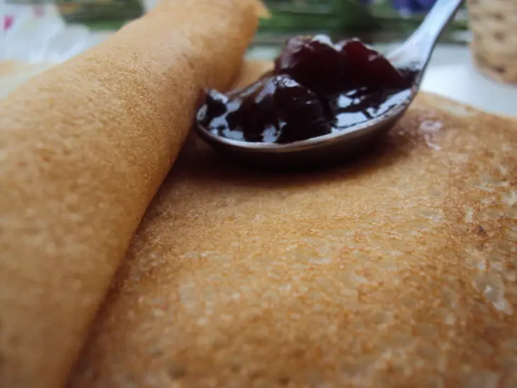 Марокканские  манные блины на дрожжах (crêpes baghrirs): шаг 6