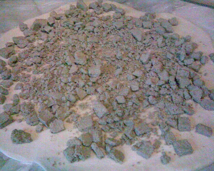 Постный  пирог с халвой и орехами: шаг 2