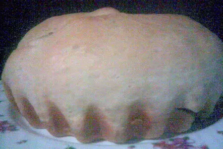 Постный  пирог с халвой и орехами: шаг 9