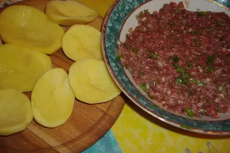 Картошка фаршированная: шаг 1