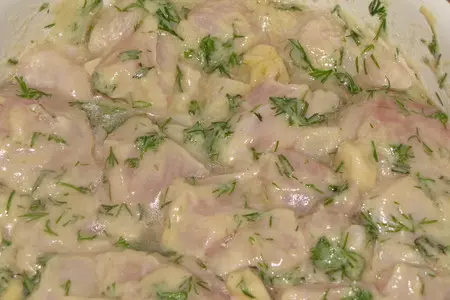Куриные шашлычки в "шубе": шаг 1