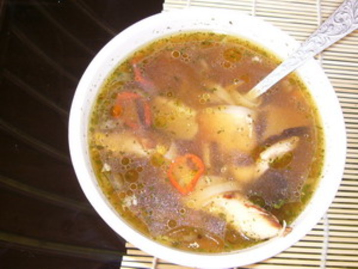 Курино-грибной суп с рисовой лапшой: шаг 4
