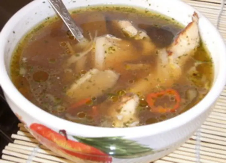 Курино-грибной суп с рисовой лапшой: шаг 5