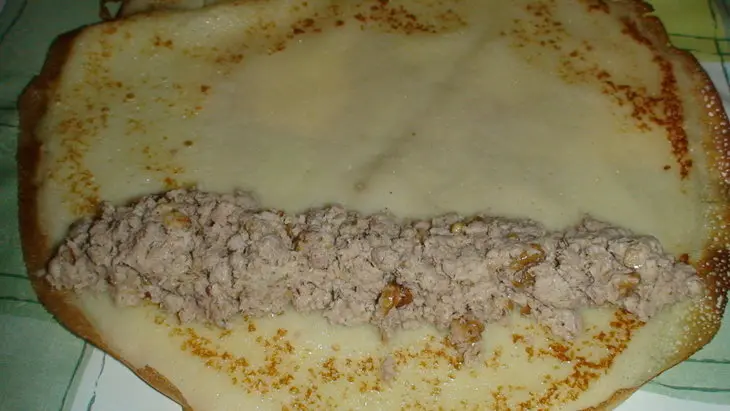Блинная закуска "шахматы": шаг 4