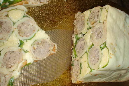 Блинная закуска "шахматы": шаг 9