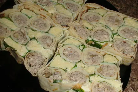 Блинная закуска "шахматы": шаг 10