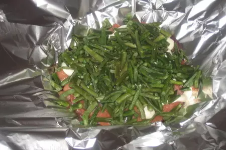 Горбуша в соево-винно-уксусном маринаде под овощами.: шаг 5