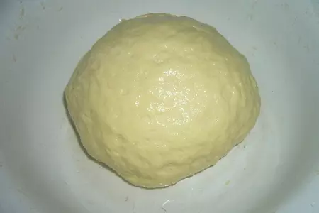 Сочень со сметаной: шаг 3