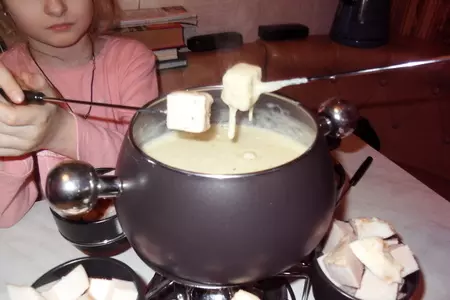 Классическое сырное фондю: шаг 9