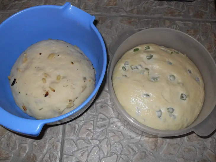 Чабатта (ciabatta) с орехами и болгарским перцем: шаг 3