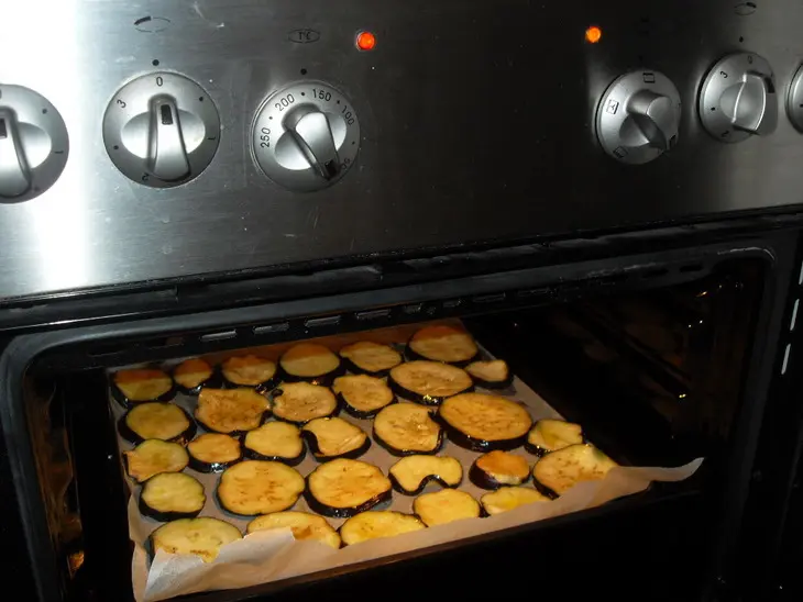 Мусакка, moussaka , mousakás (μουσακάς): шаг 2