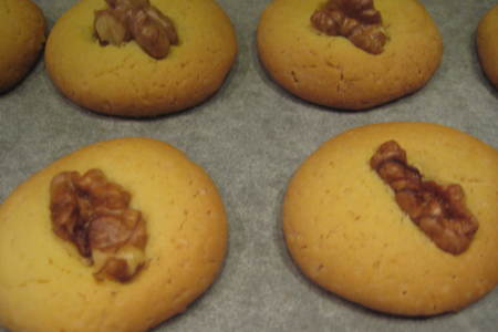 Песочное печенье с орешком: шаг 5
