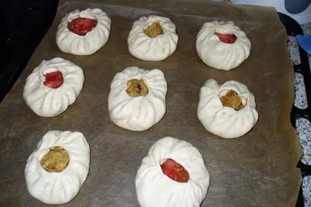 Пирожки открытые из духовки ( с капустой ): шаг 5