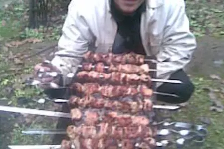 Шашлык в луковом маринаде: шаг 4