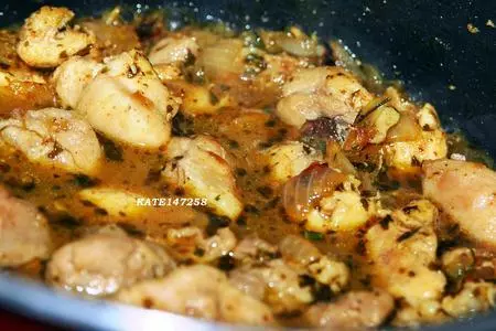 Ароматное куриное соте с айвой: шаг 7