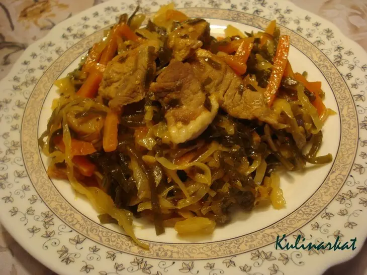 Свинина с морской капустой: шаг 6
