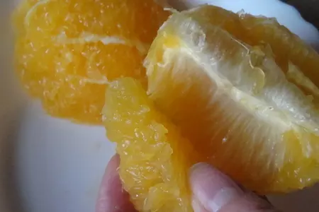 Салат с тунцом и апельсинами. легкий и вкусный!: шаг 5