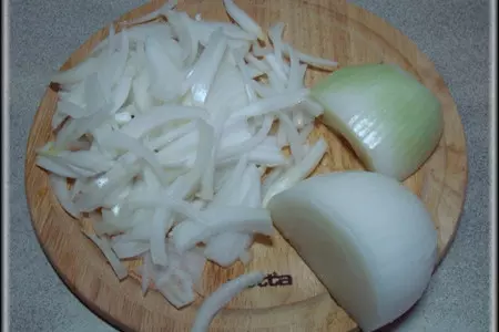 Мясные роллы в сидровом соусе.: шаг 3