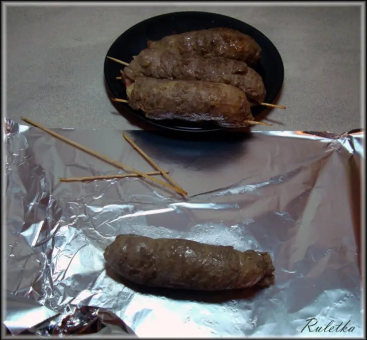 Мясные роллы в сидровом соусе.: шаг 11
