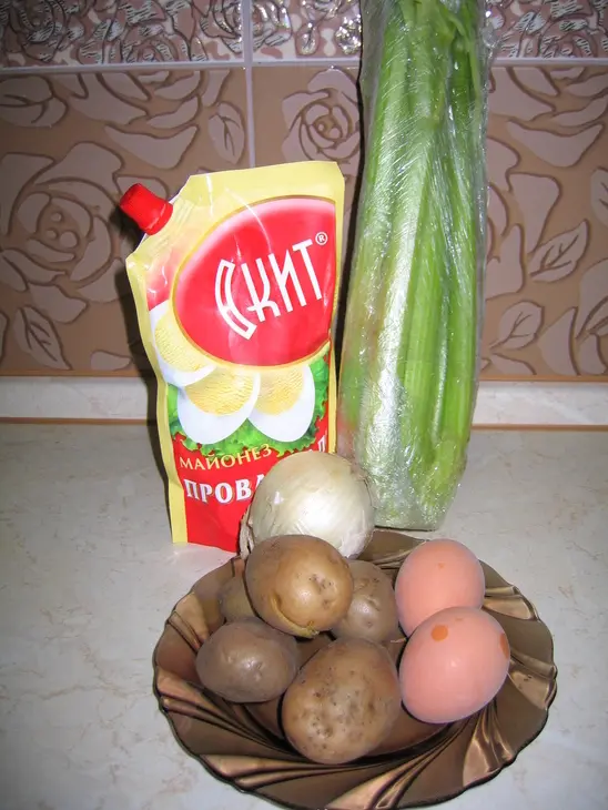 Американский картофельный салат: шаг 1