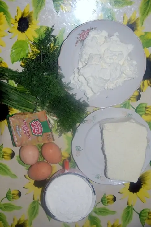 Плацинда (молд. plăcintă, плэчинтэ, плэчинта) — особый вид молдавского пирога: шаг 1