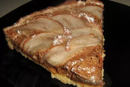 Пирог с миндальным безе и грушами: шаг 12