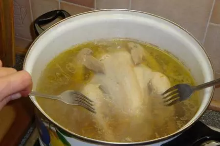 Курица с начинкой и лапшой: шаг 6