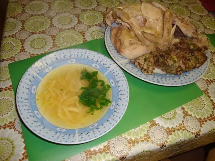 Курица с начинкой и лапшой: шаг 8