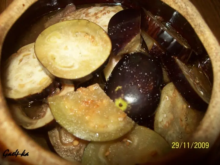 Мясо в горшочках с овощами: шаг 2