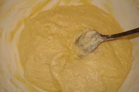 Масляные клёцки  с бульоном: шаг 2