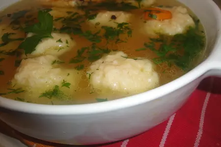 Масляные клёцки  с бульоном: шаг 3