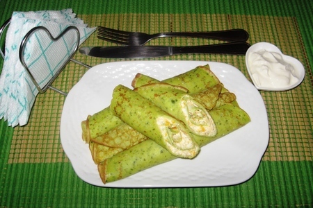 Зеленые блины (или блинты) с сыром фета и сладким перцем: шаг 4