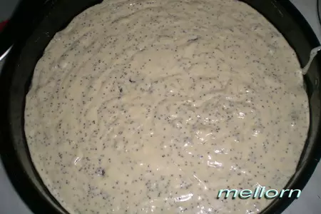 Сдобный пирог с изюмом и маком: шаг 4