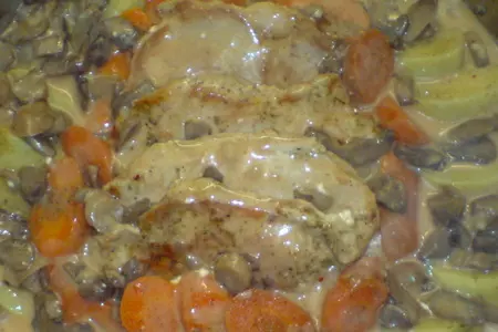 Мясо с овощами под грибным соусом: шаг 7