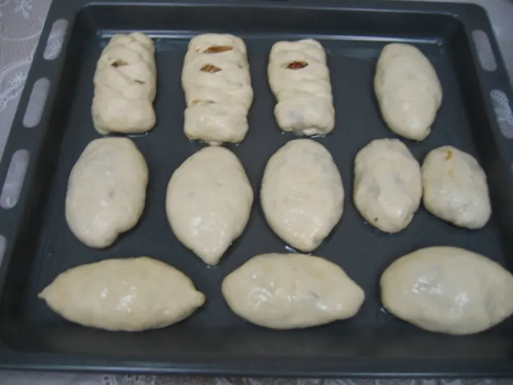 Пирожки постные с капустой: шаг 11