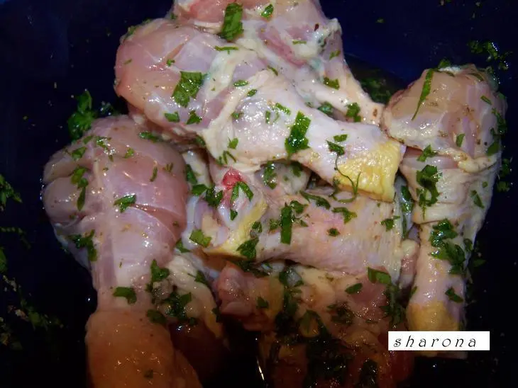 Куринные ножки  в яблочном соке с малибу: шаг 2
