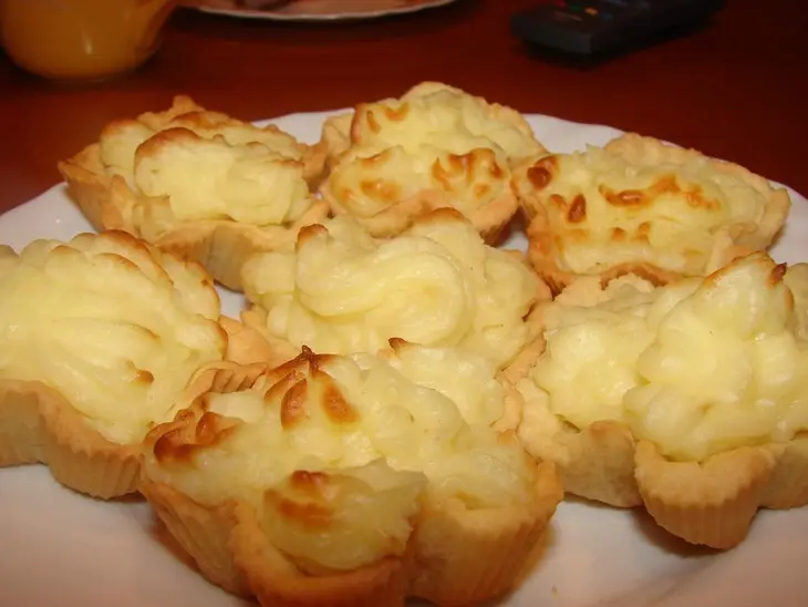 Корзиночки с вкусным  ванильным кремом: шаг 1