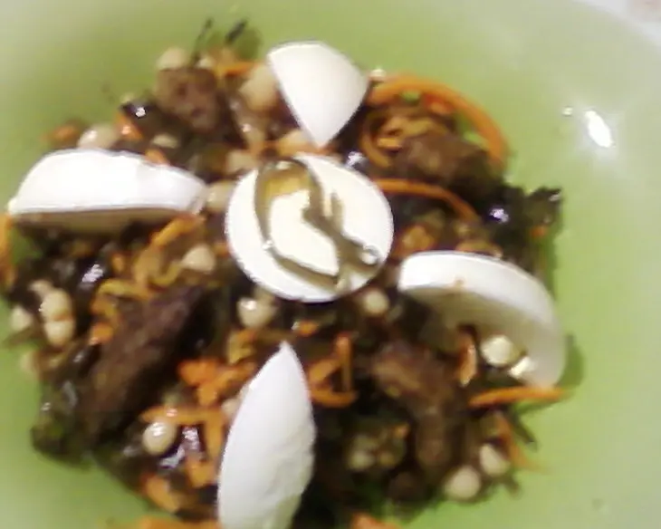 Салат с печёнкой и морской капустой: шаг 5