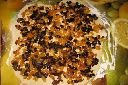 Рулеты из быстрого теста с очень вкусными начиками: шаг 3