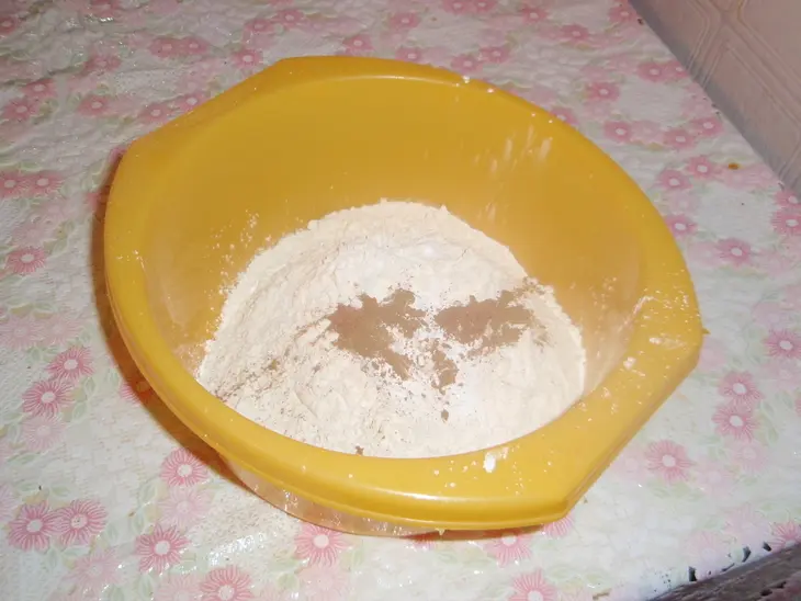Маффины солнечные сгрецкими орехами: шаг 2